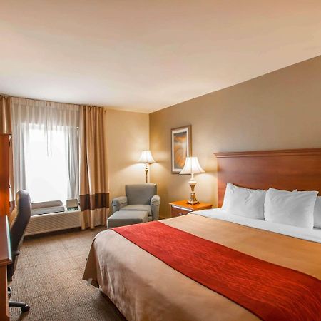 Quality Inn & Suites Germantown North Екстер'єр фото