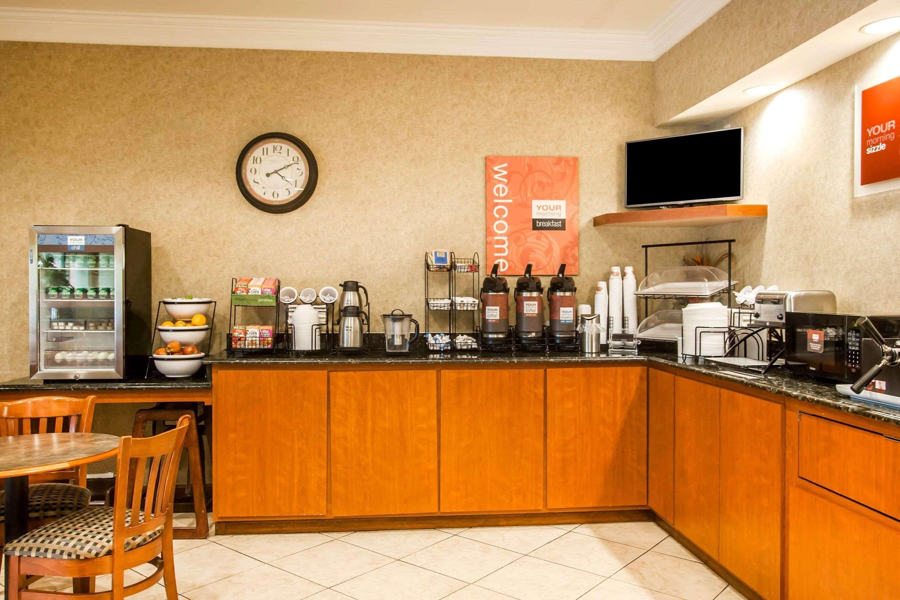 Quality Inn & Suites Germantown North Екстер'єр фото