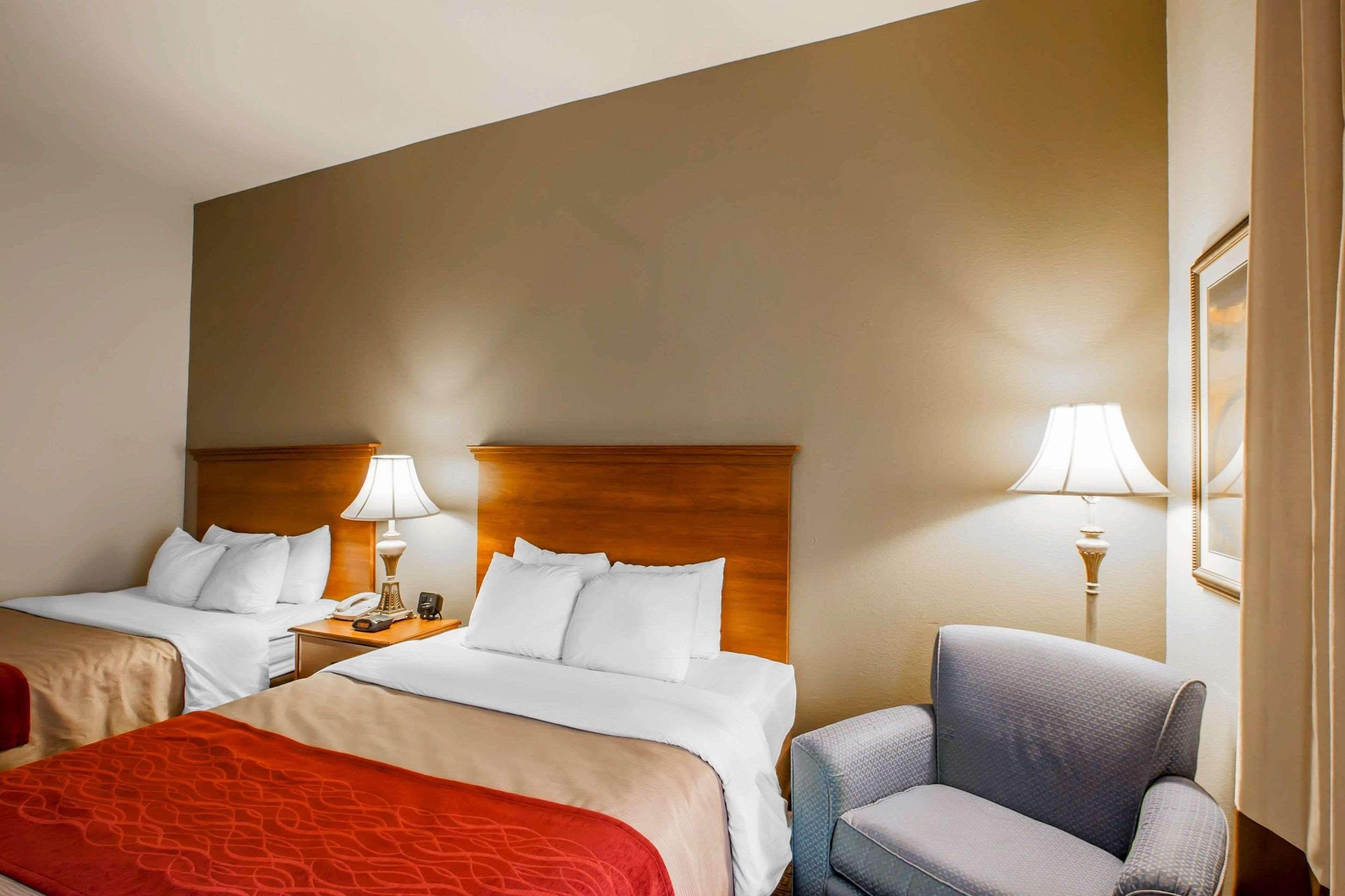 Quality Inn & Suites Germantown North Екстер'єр фото