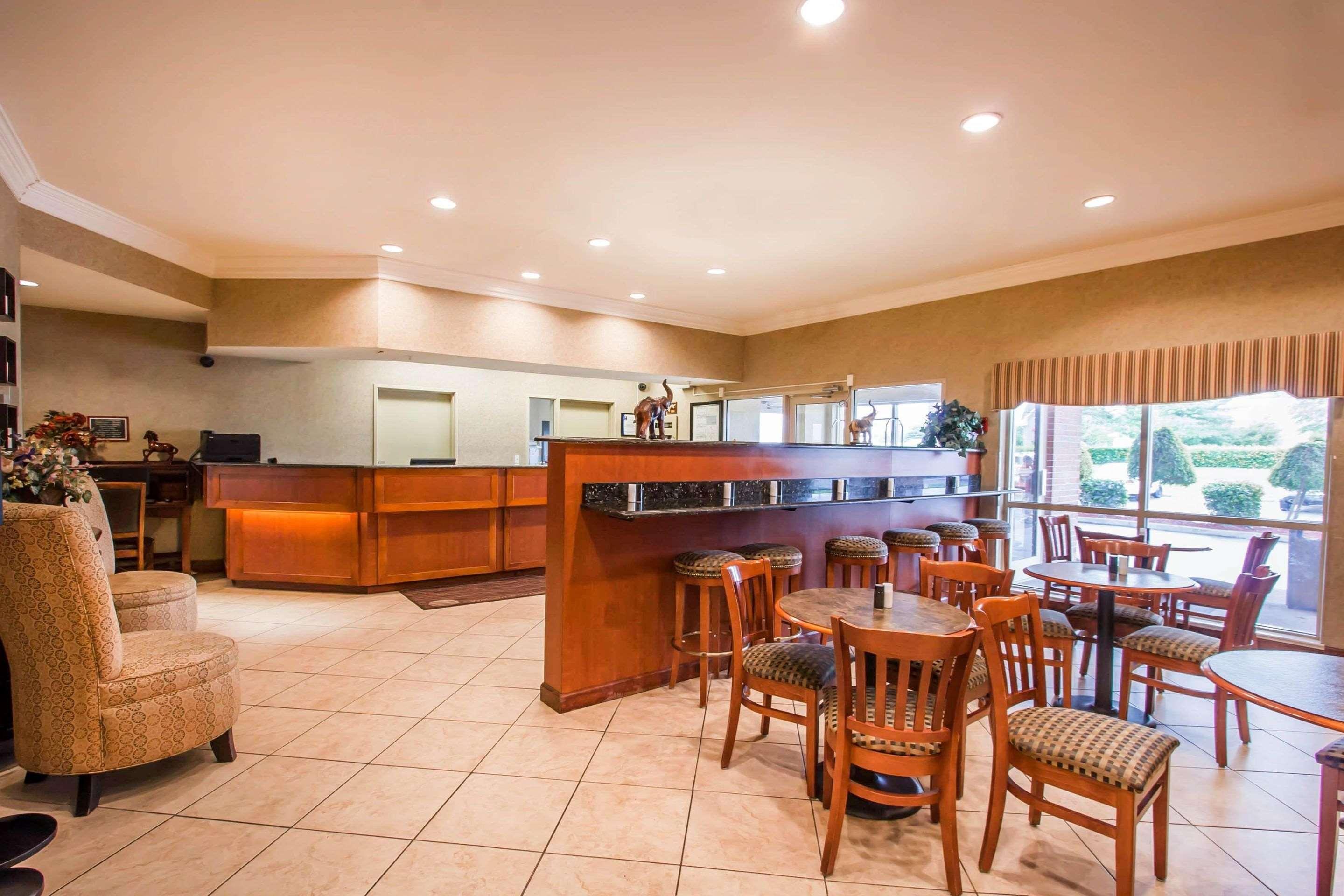 Quality Inn & Suites Germantown North Екстер'єр фото