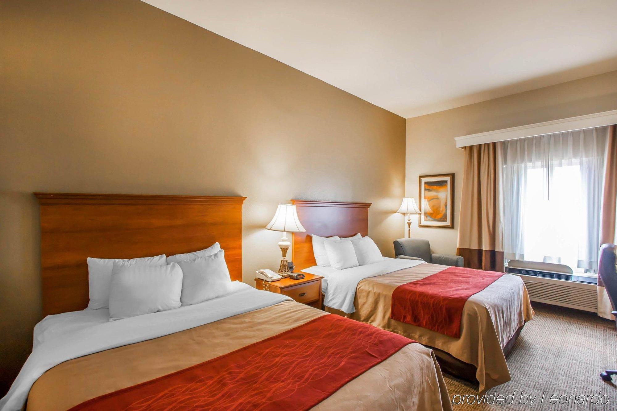 Quality Inn & Suites Germantown North Екстер'єр фото